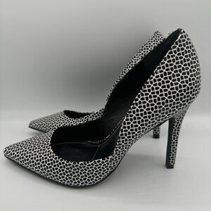 Charles By Charles David Black and White Patent Leather Pump Size 6.5